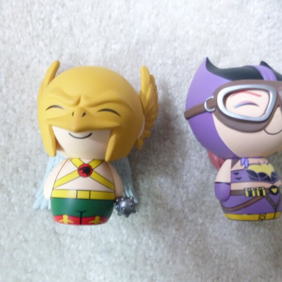 FUNKO POP DORBZ lot of 2 - DC Comics super heroes Hawkman and Batgirl - Picture 2 of 9